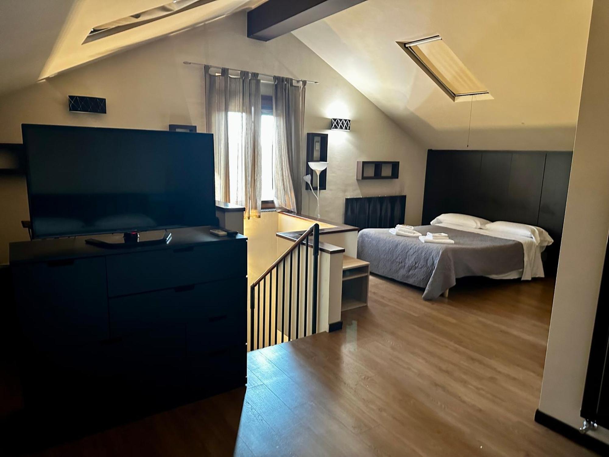Hotel Borgo Manzoni - Charming House Rozzano Esterno foto